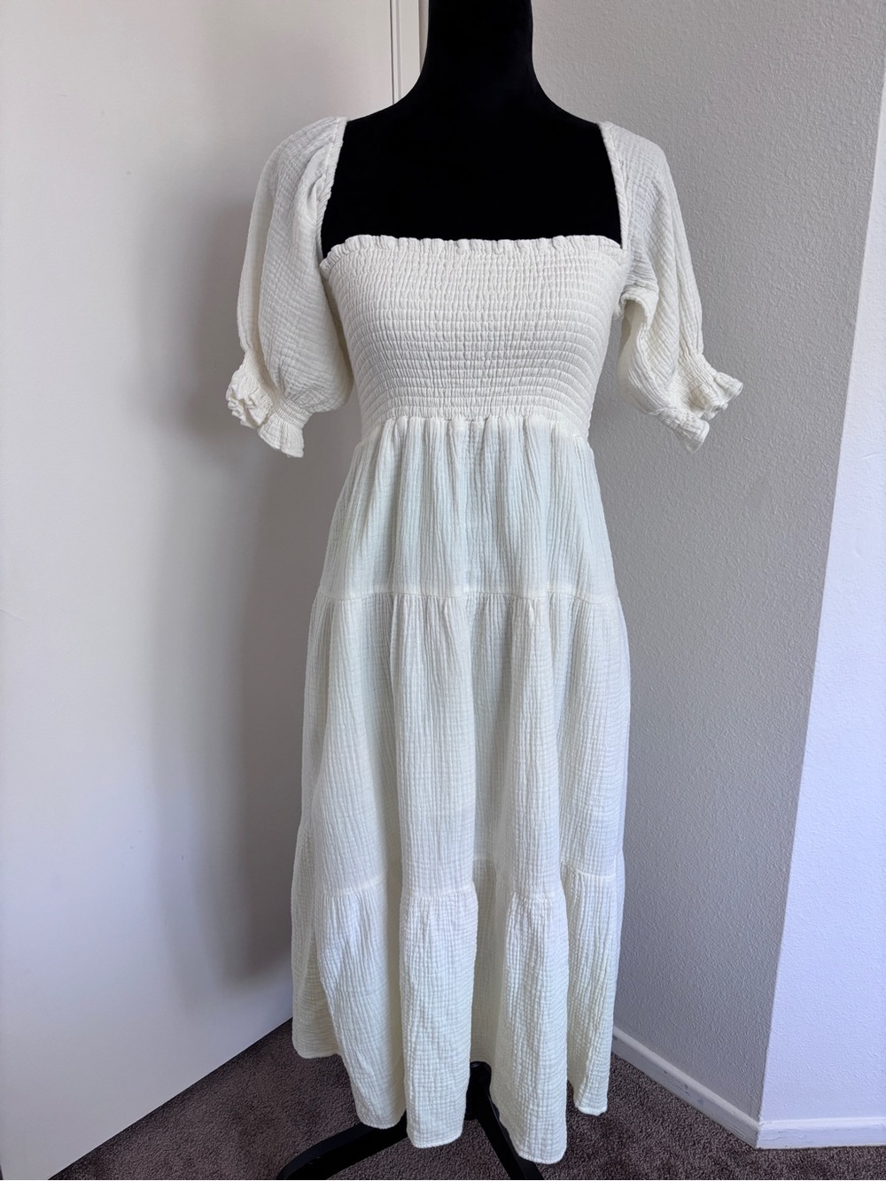 OPT White Cotton Gauze Smocked Puff Sleeve Tiered Midi Dress Small